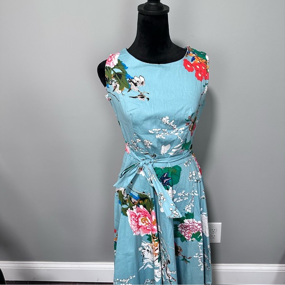 Aranee Blue Floral 50s Vintage Style Dress - Picture 2 of 7